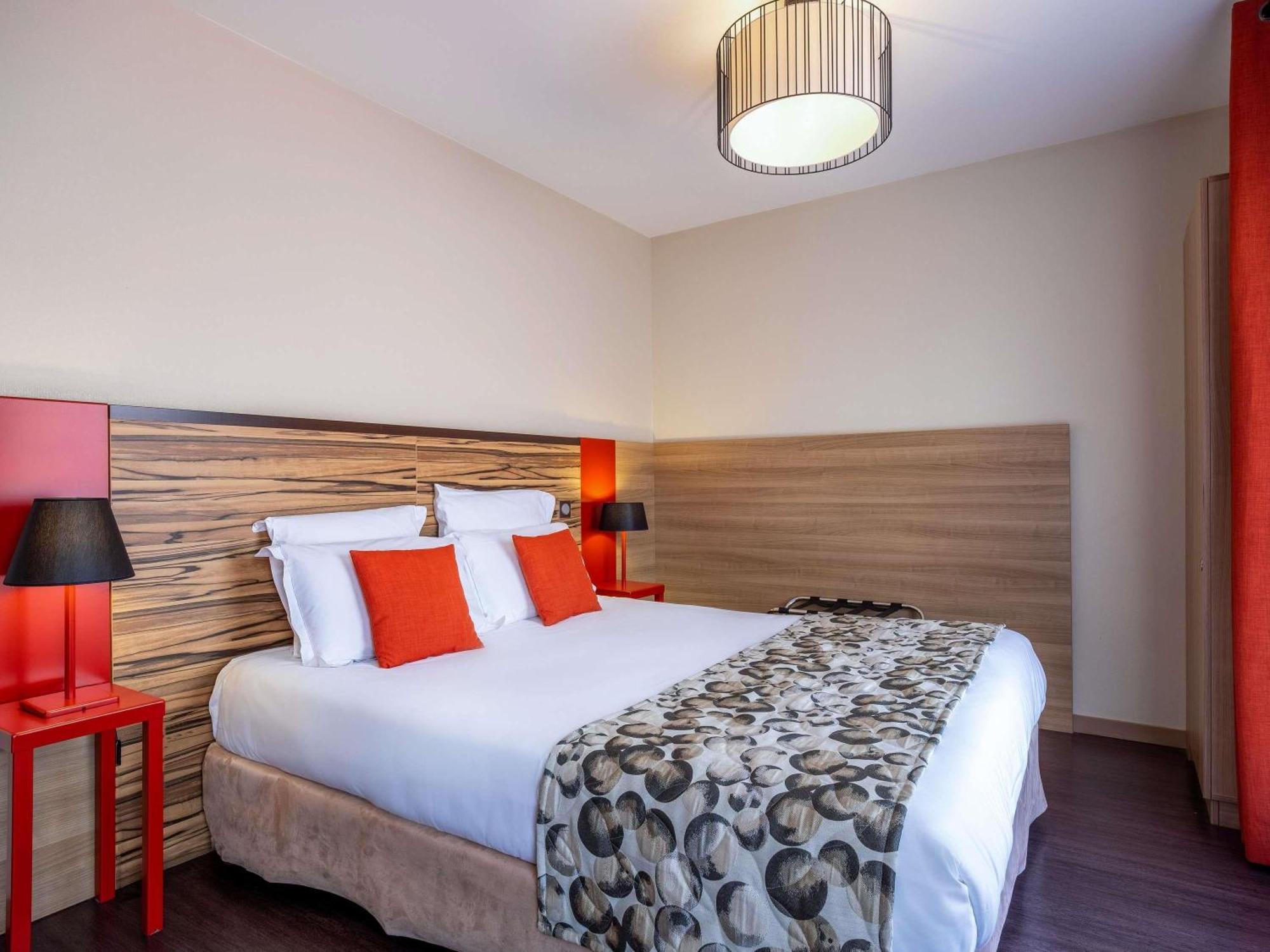 Studio Double Bed